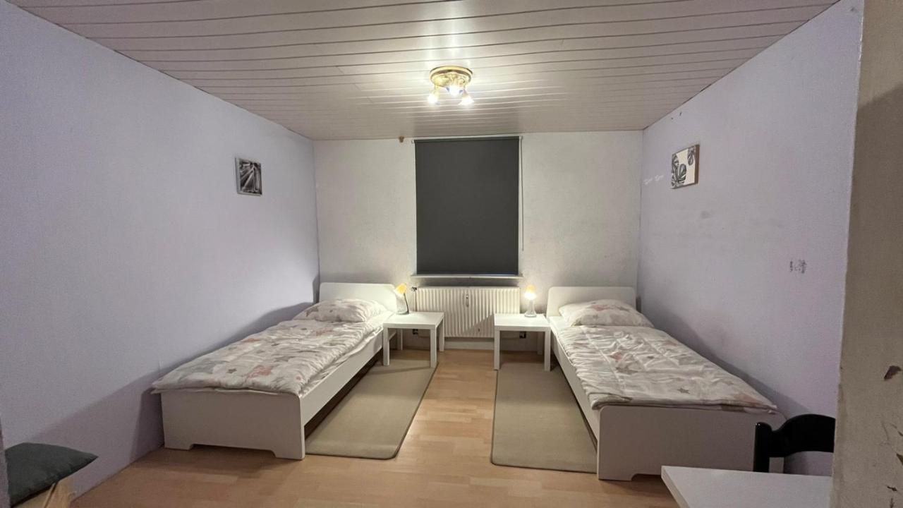 Апартаменты Monteure, Ganzes Haus, Schwarzheide, Haus 1 Экстерьер фото