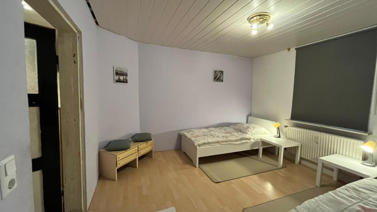 Апартаменты Monteure, Ganzes Haus, Schwarzheide, Haus 1 Экстерьер фото