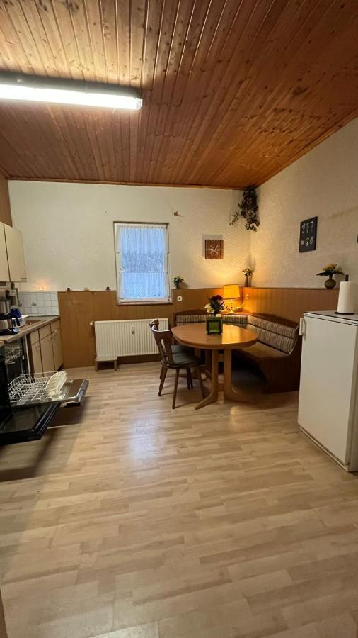 Апартаменты Monteure, Ganzes Haus, Schwarzheide, Haus 1 Экстерьер фото