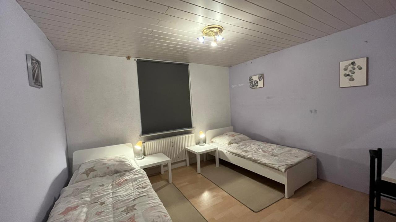 Апартаменты Monteure, Ganzes Haus, Schwarzheide, Haus 1 Экстерьер фото