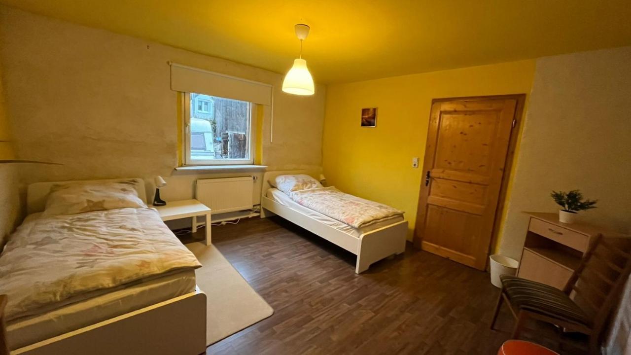 Апартаменты Monteure, Ganzes Haus, Schwarzheide, Haus 1 Экстерьер фото