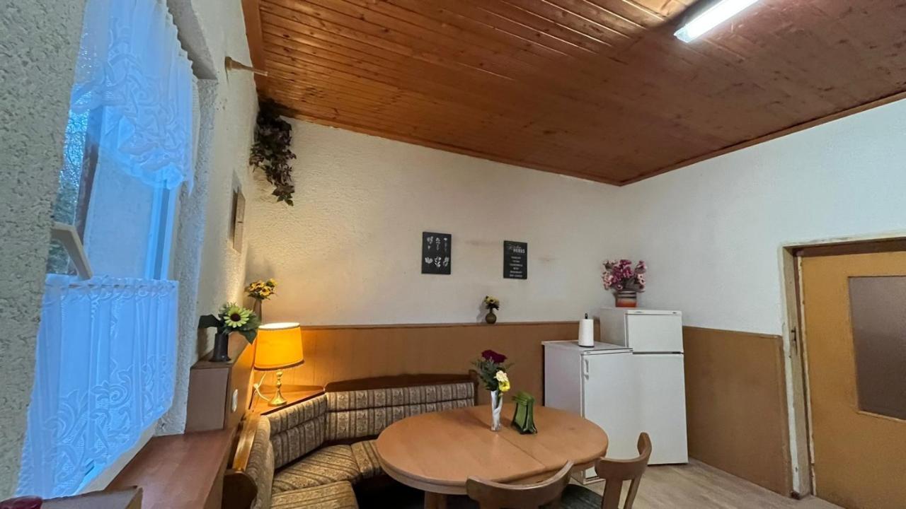 Апартаменты Monteure, Ganzes Haus, Schwarzheide, Haus 1 Экстерьер фото